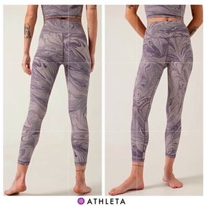 💜NWTS-$100 ATHLETA Transcend 7/8 Tights M Leggings M Violet/Marble Leggings